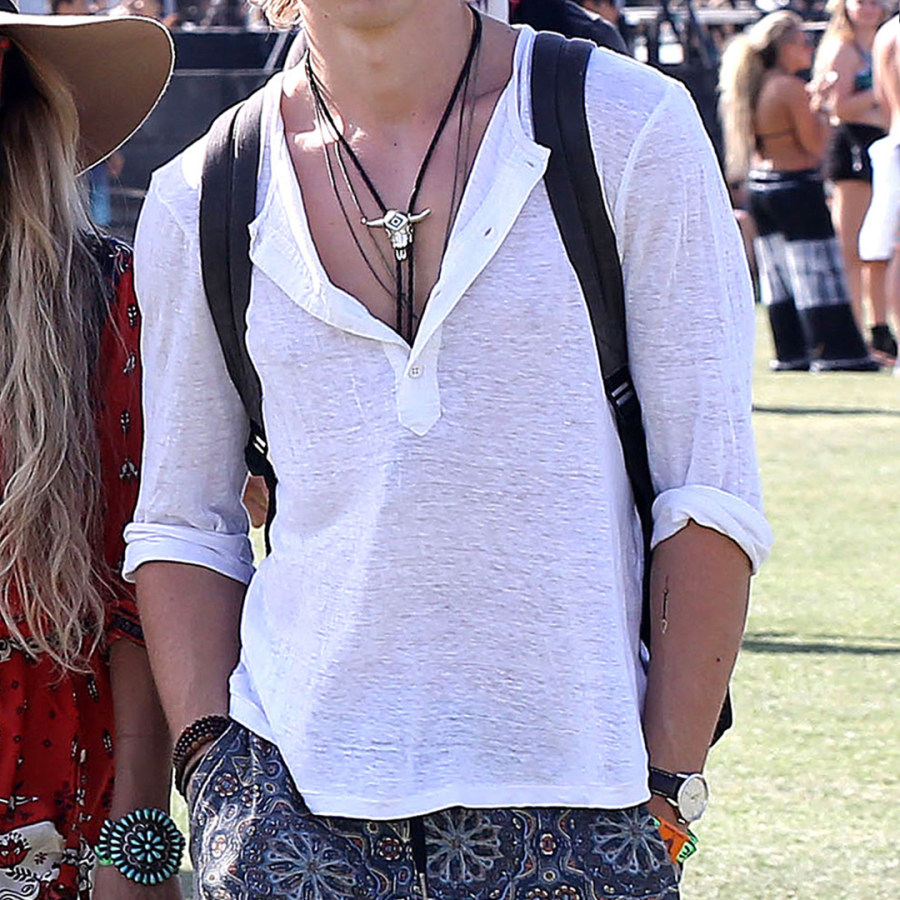 Men's Retro Casual Long Sleeve T-Shirt Holiday Outdoor Breathable Henry Shirt
Men's Retro Casual Long Sleeve T-Shirt Holiday Outdoor Breathable Henry Shirt