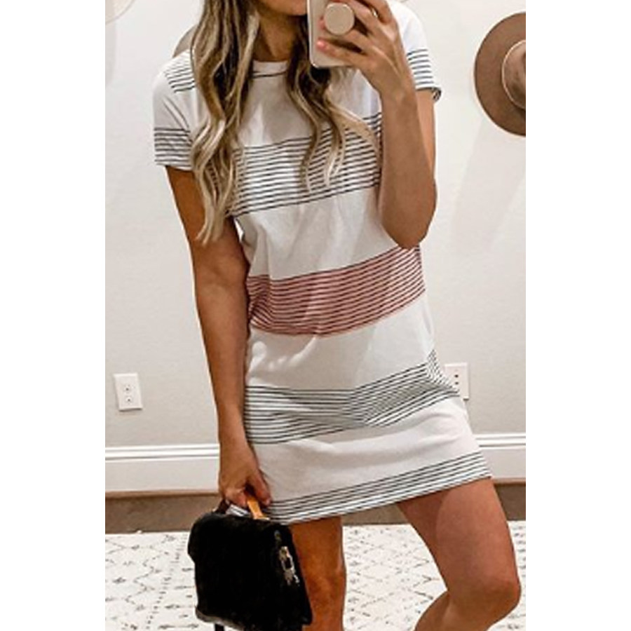 

Round Neck Stripes Short Sleeve Casual Dresses