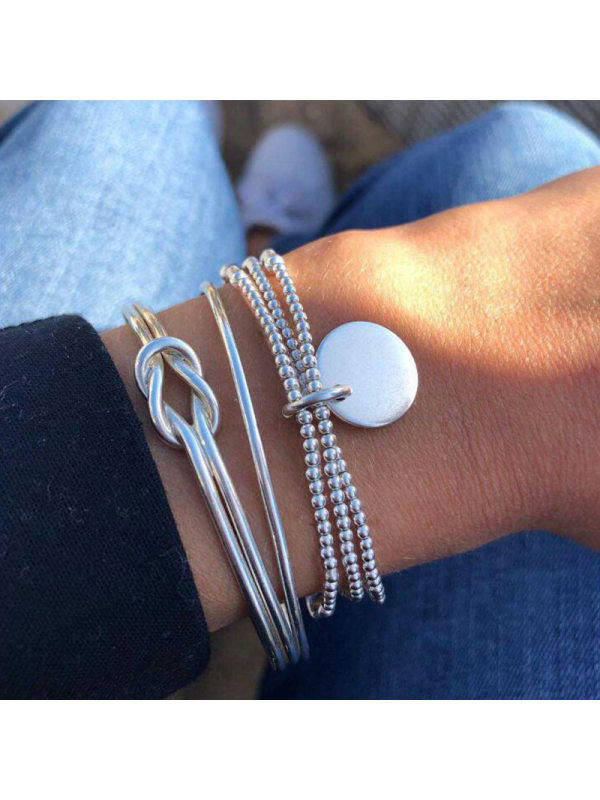 Fashionable and simple wild bracelet set