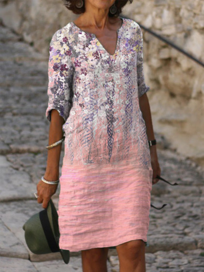 Ladies Casual V-neck Printed Shift Dress