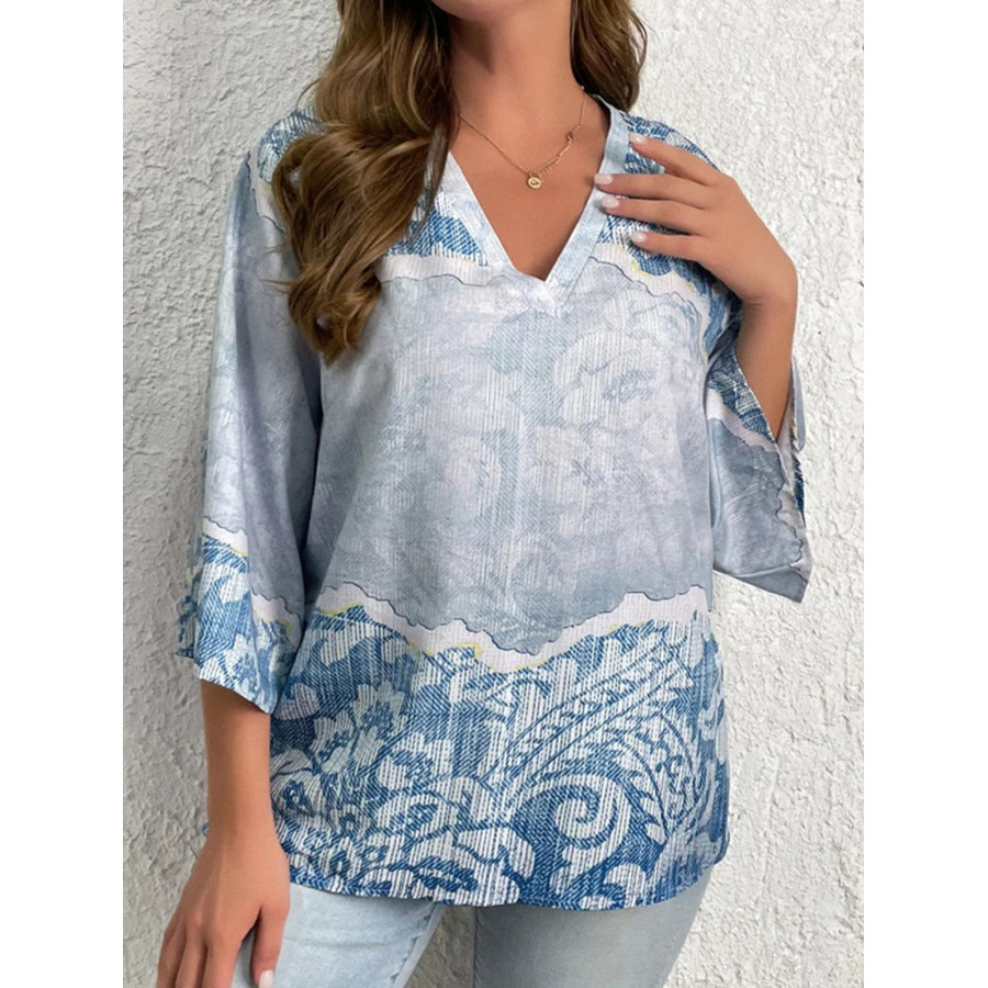 

Plus Size Women's Vintage Plant Print V-neck Cropped Sleeve Top