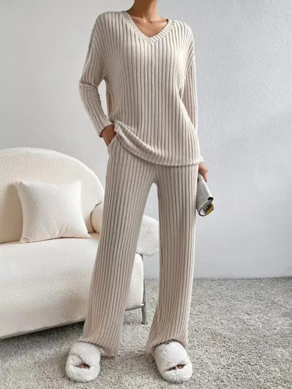 Women's Solid Color Straight Pants Loose V-neck Pit Strip Knitted Suit - Ninacloak.com 