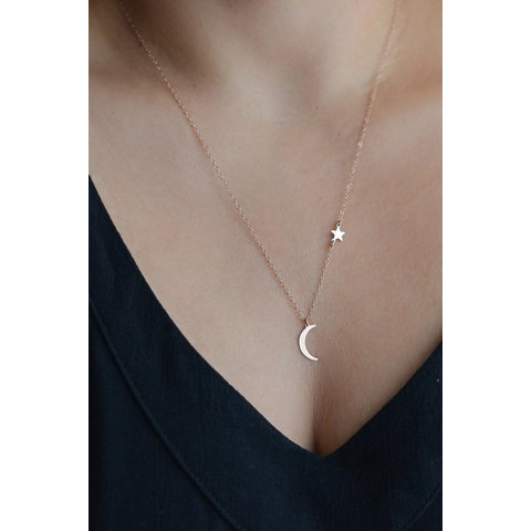 Fashionable Simple Crescent Pendant Star Necklace