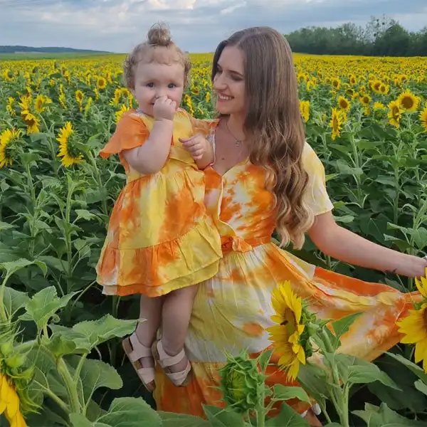 Sweet Orange Tie-Dye V-Neck Short Sleeve Mom Girl Matching Dress - Lukalula.com 