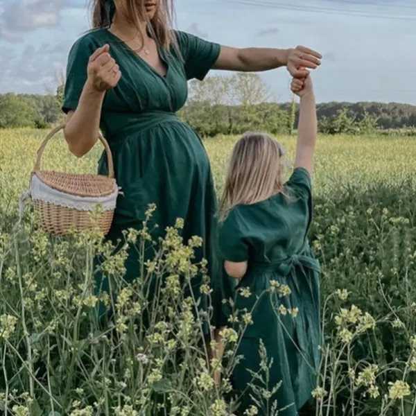 Sweet Green Cotton Blend Short Sleeve Mom Girl Matching Dress - Lukalula.com 