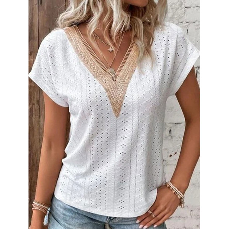 

V-neck Stitching Casual Loose Lace Hollow Short-sleeved Blouse