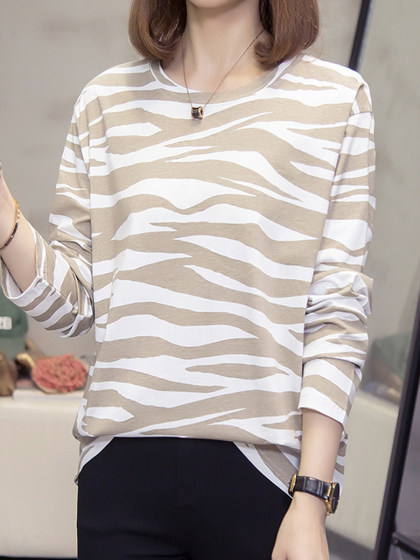 Round Neck Zebra Print Long Sleeve T-shirt