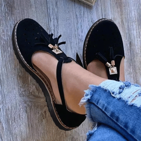 Thick bottom round head hollow tassel women's shoes - Luvyle.chimpone.com 