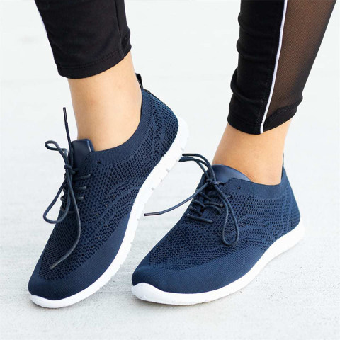 Womens comfortable casual sneakers