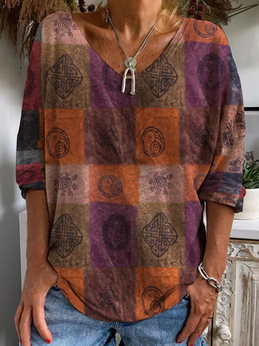 Vintage Ethnic Print 3/4 Sleeve T Shirt