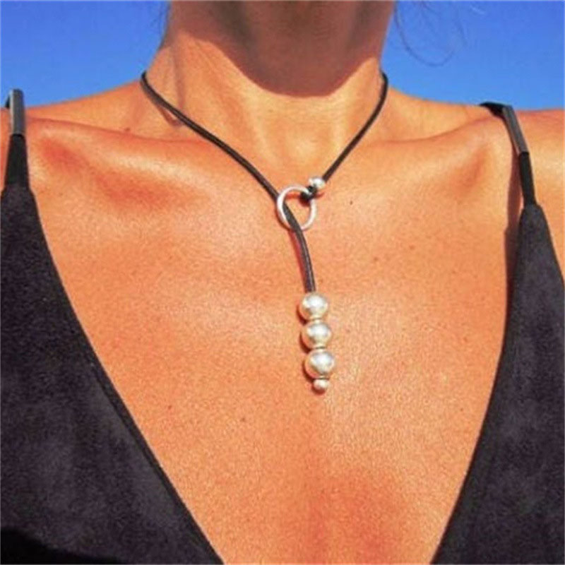 Women's Vacation Bohemian Geometric Circle Leather Cord Bead Adjustable Necklace
