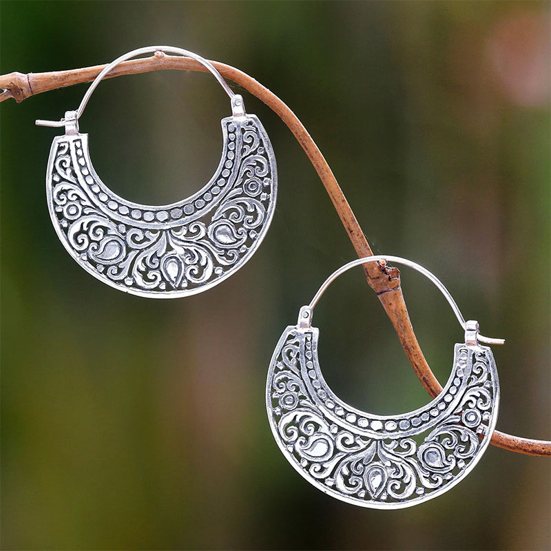 Woman Fashion Sliver Vintage Tribal Holiday Earrings