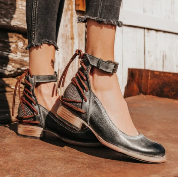 Women Retro Cross Strap Simple Single Shoes