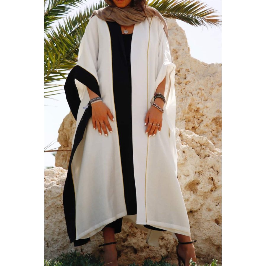 

Modisches Robe-Kleid Aus Baumwolle Und Leinen In Colour-Block-Optik