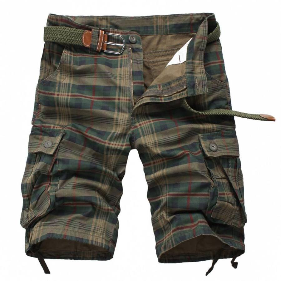 

Men's casual plaid shorts