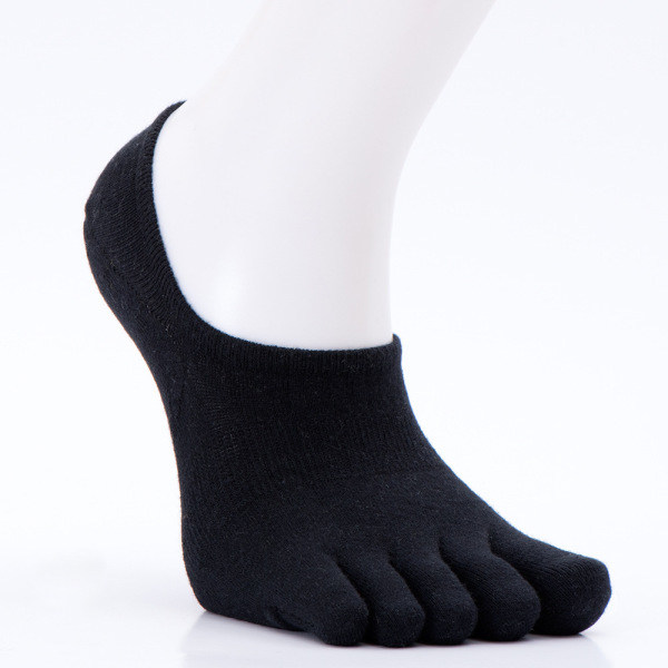 Fall-proof solid color sweat-absorbent split toe socks - popbluesky.com