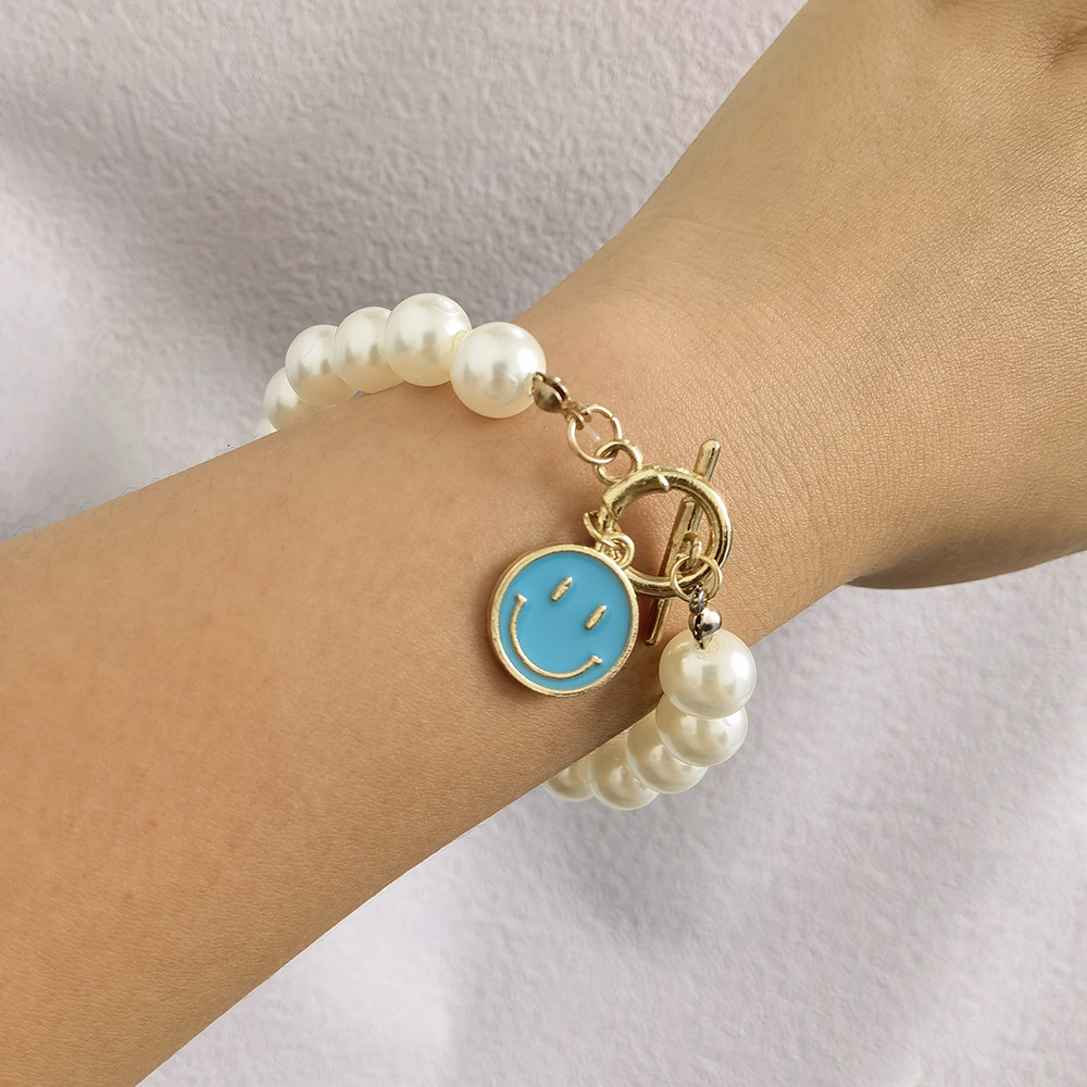 Creative Fashion Pearl Smiley Bracelet