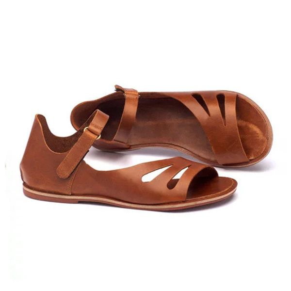 closed toe casual sandals