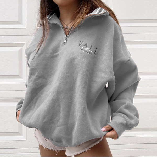 loose sweatshirt