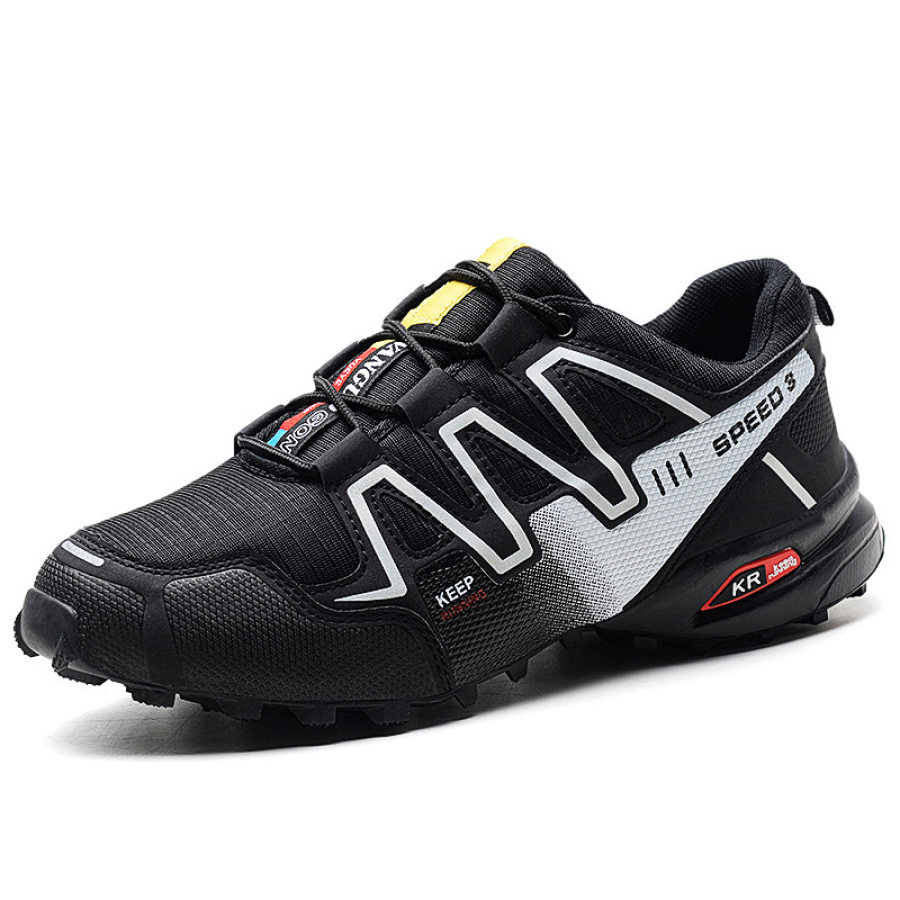 

Outdoor breathable and comfortable hiking shoes