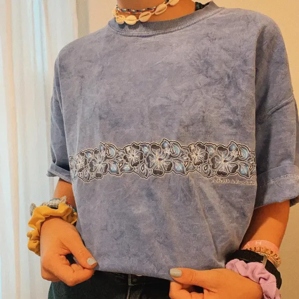 Women's Simple Floral Round Neck Short Sleeve T-Shirt - Leanarea.chimpone.com 