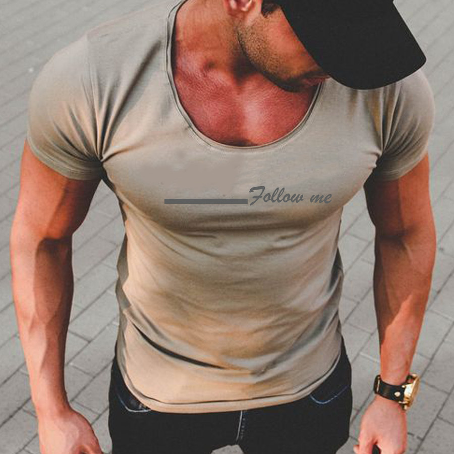 

Fashionable Casual Letter Printed T-shirt Muscular Man