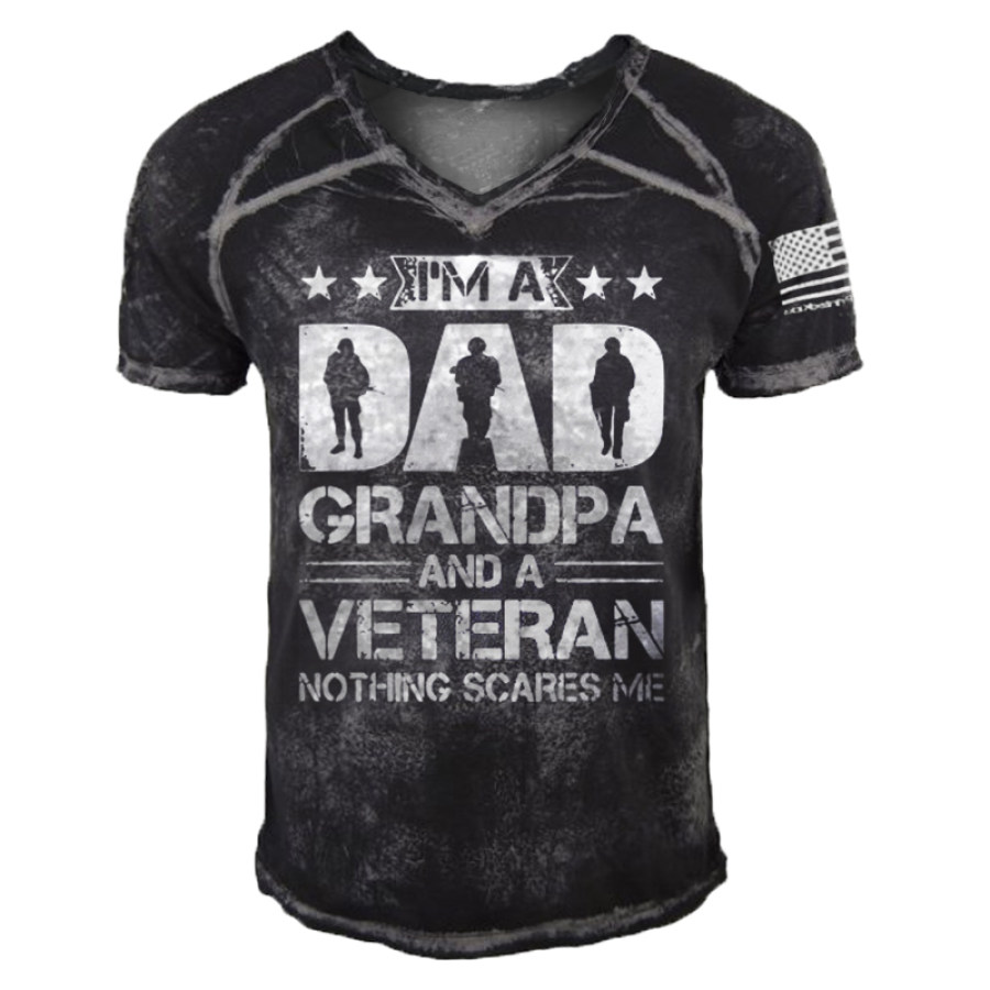 

I'm A Dad Grandpa And A Veteran Nothing Scares Men's Retro V-neck Printed Short-sleeved T-shirt