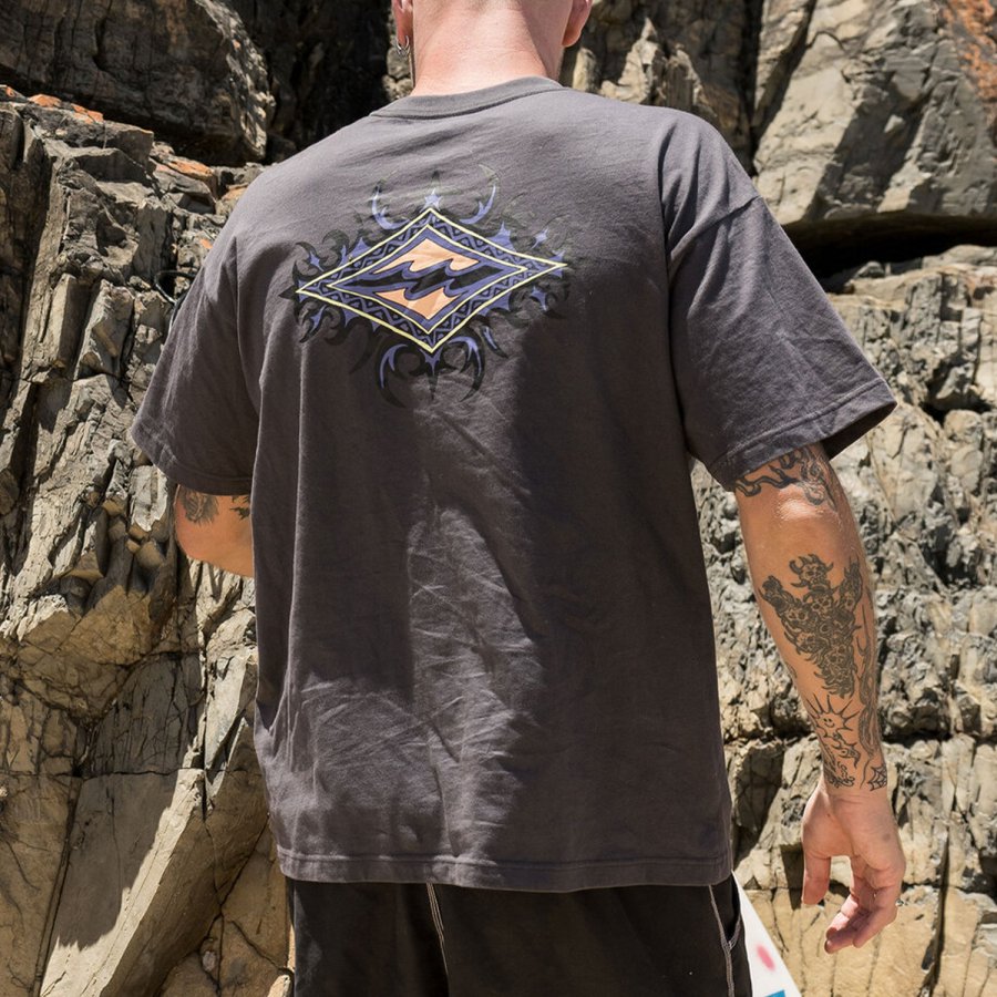 

Casual Billabong Retro Icon Surf T-Shirt