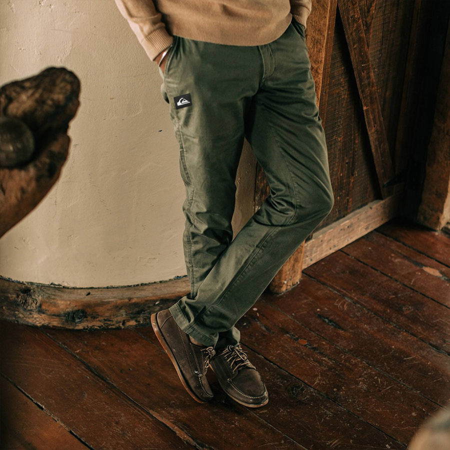 

Man Outdoor Retro Print Casual Trousers