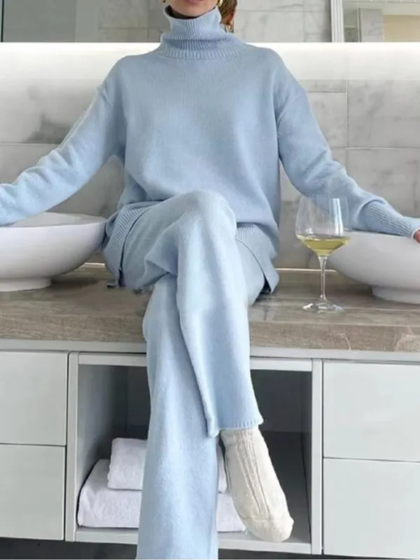 Ladies' Elegant Light Blue Woolen Suit - Minicousa.com 