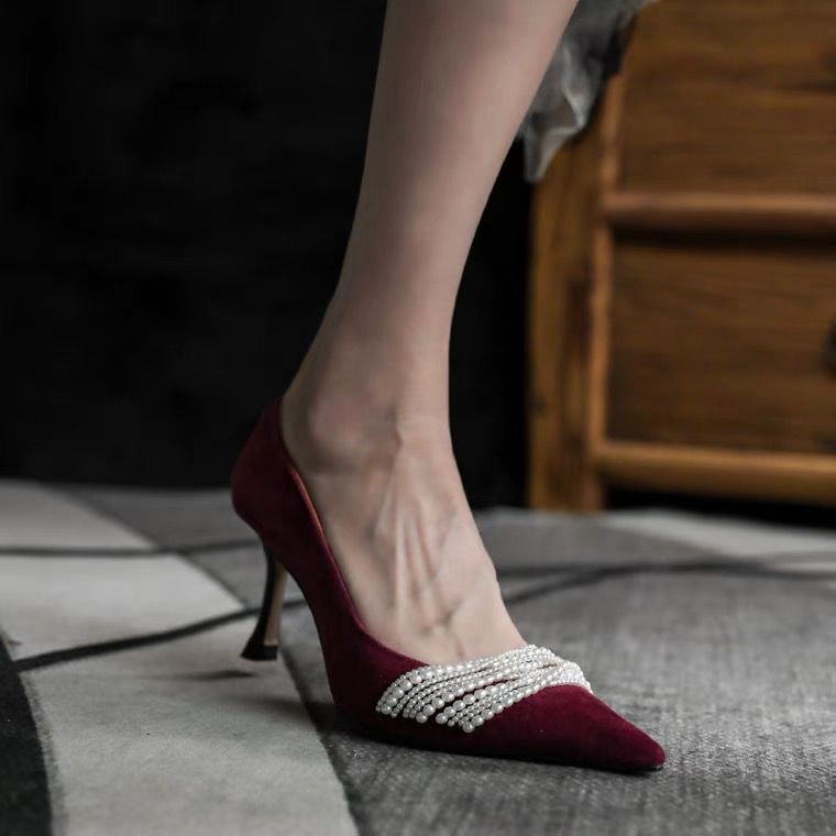 Pearl Midheel Evening Shoes With Pointed Toe And Shallow Mouth