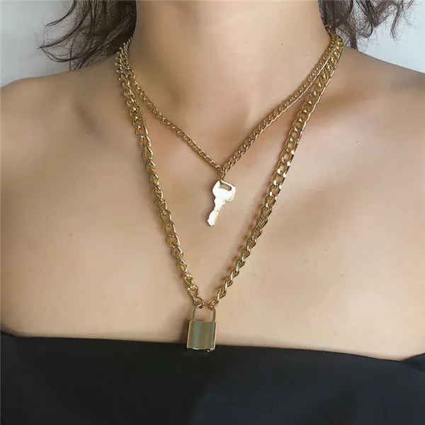 Women's Fashion Alloy Necklace - Leanarea.chimpone.com 