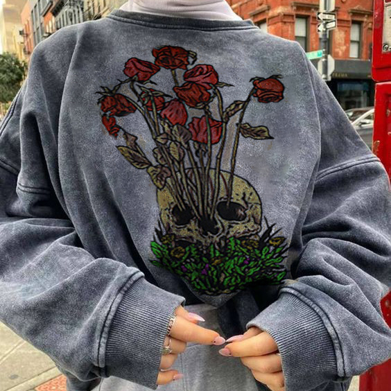 Skull Flower Print Long sleeved Sweatshirt
