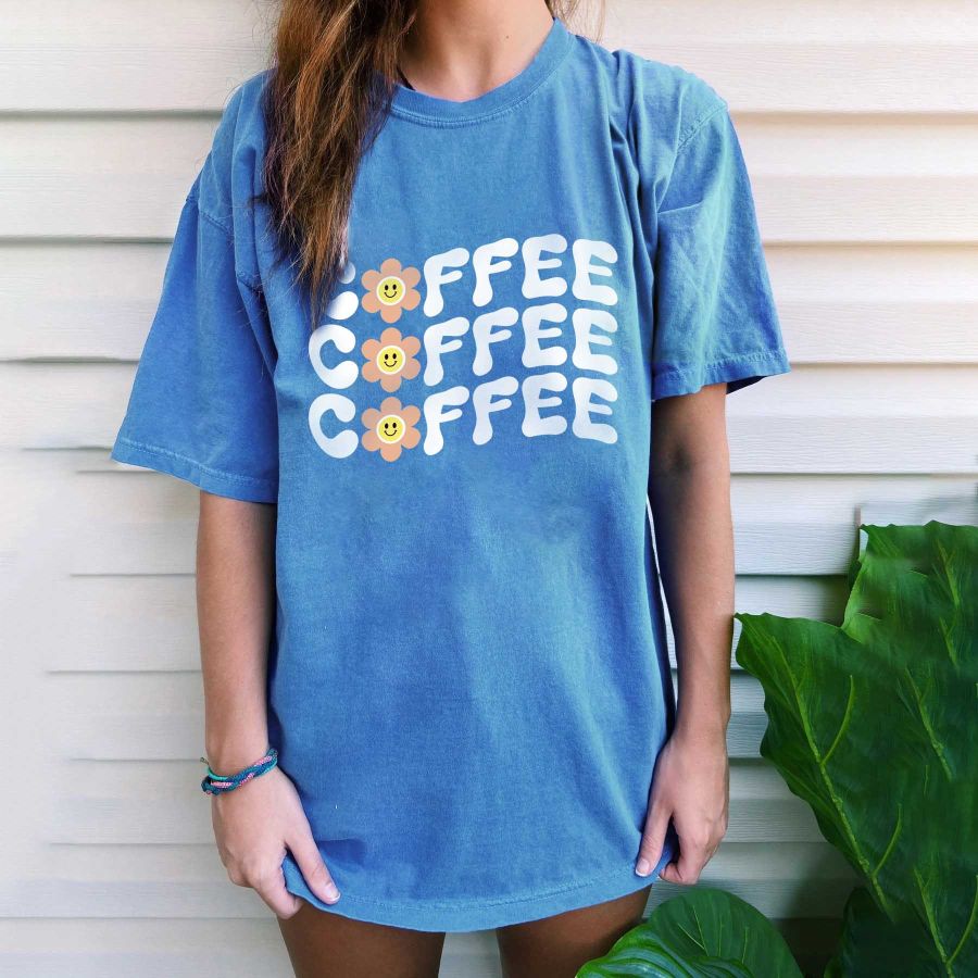 

Women's Coffee Smiley Face Floral Print Cotton Oversized T-Shirt