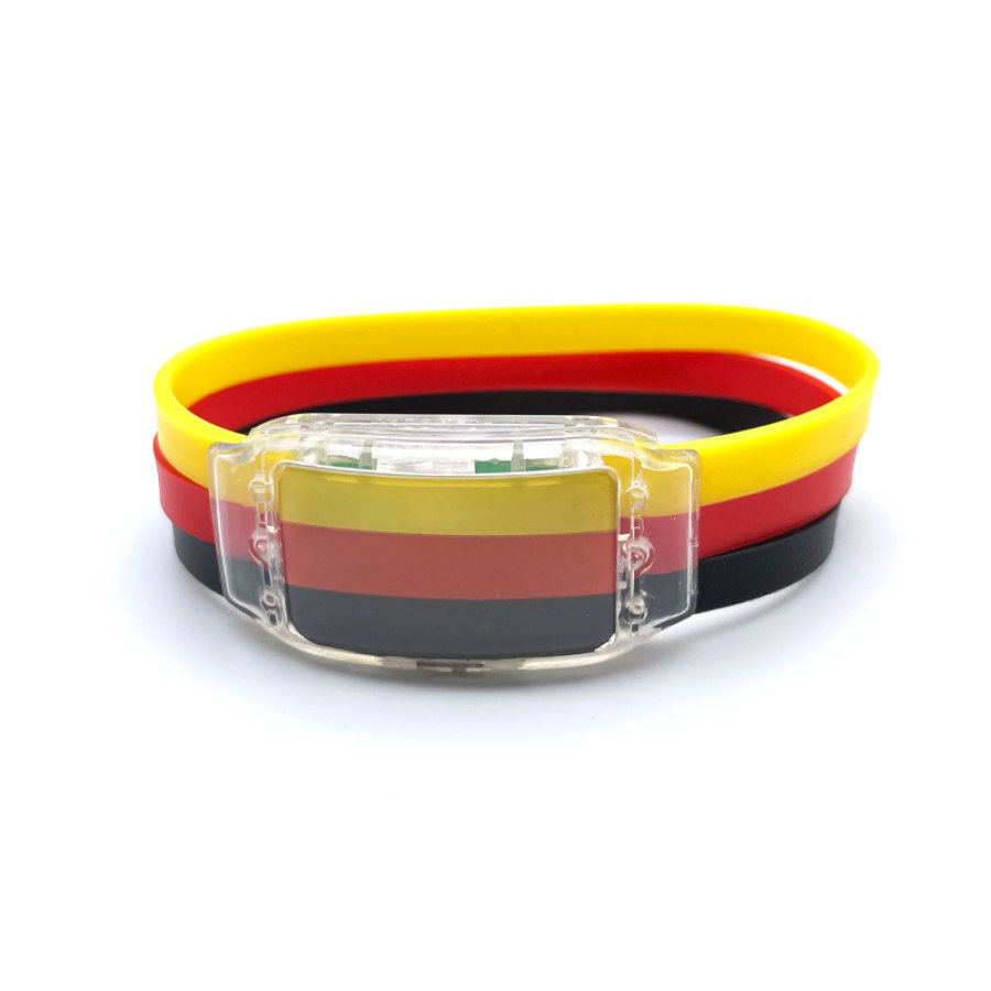 

Men's 2022 World Cup Fan Commemorative Illuminated Bracelet