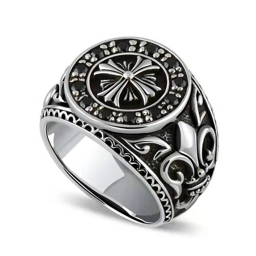 

Bague Vintage Crusader