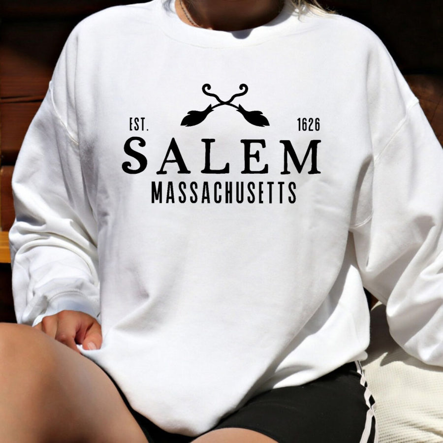 

Women's Salem Massachusetts Halloween Crewneck Sweatshirt