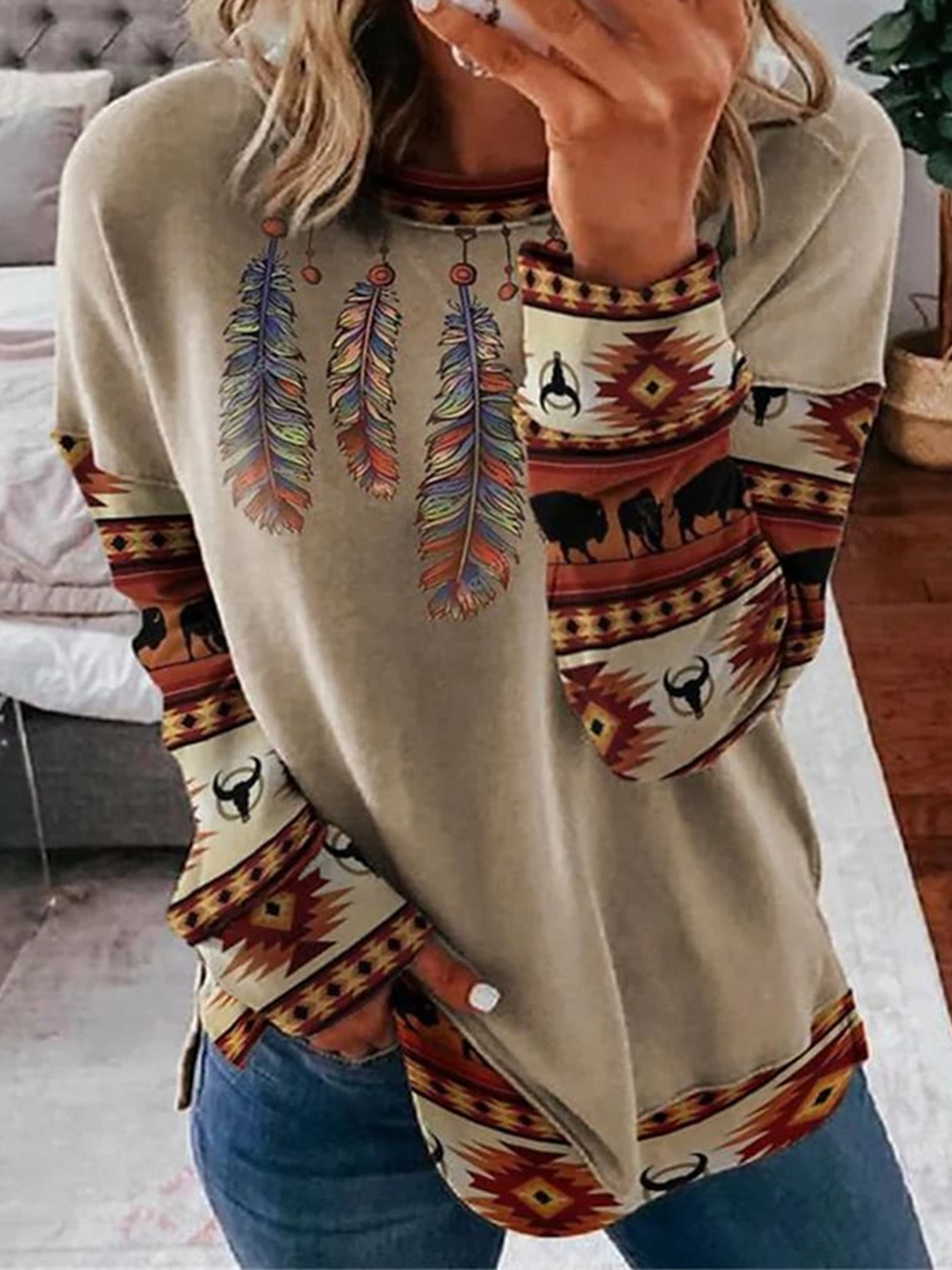 Women's Vintage Aztec Ethnic Chic Western Pattern Sweatshirt