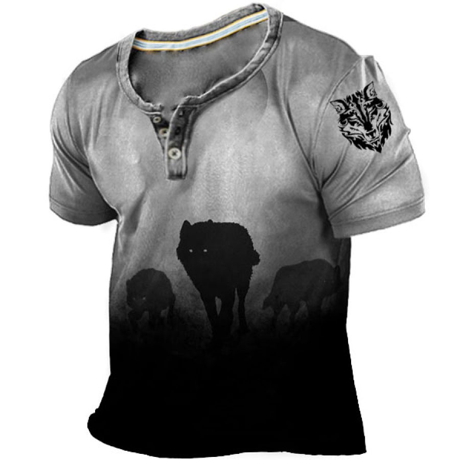 

Men's Wolf In The Night Shirt