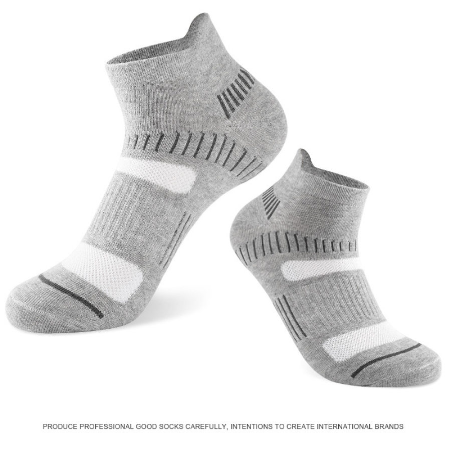 

Men's Outdoor Sweat Absorbent Deodorant Low Top Shallow Socks