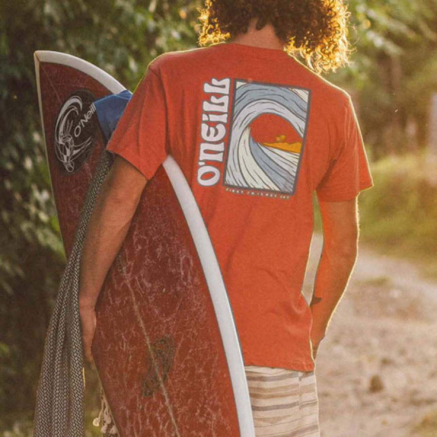 

Übergroßes Herren-T-Shirt Mit Surf-Wetsuit-Print Und Strandresort-Grün