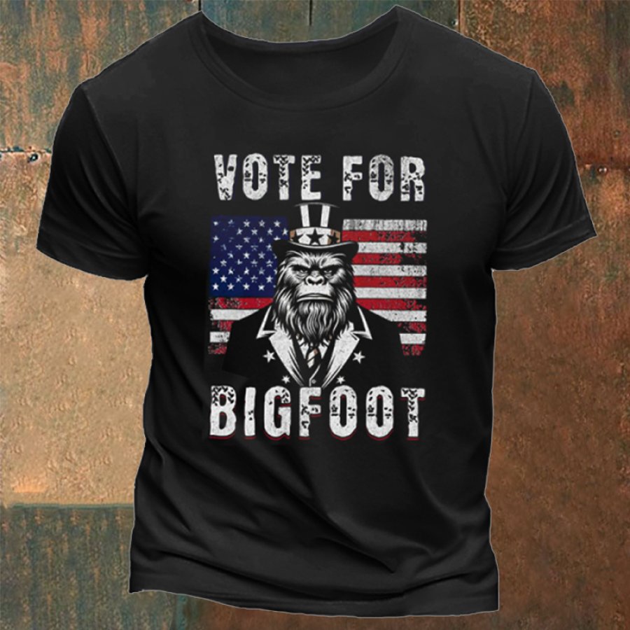 

Unisex-T-Shirt Mit Wahl-Humor Und Amerikanischer Flagge „Vote For Bigfoot“.