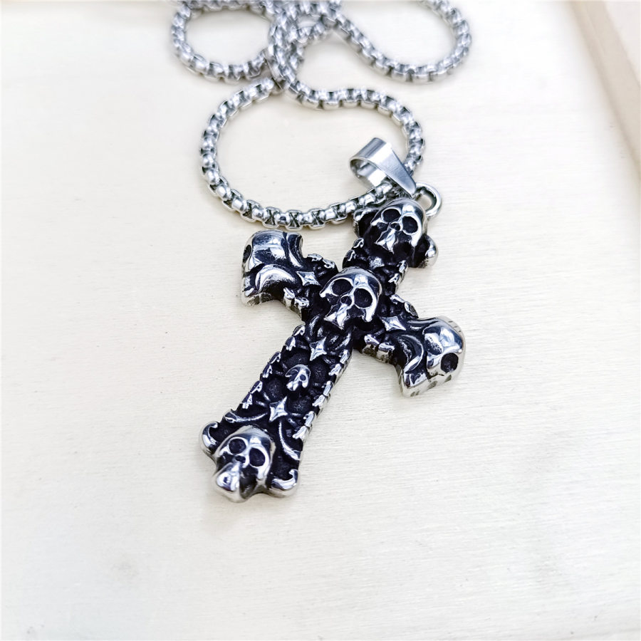 

Collier En Acier Inoxydable Avec Croix De Crâne Rétro Rock Punk Hip Hop