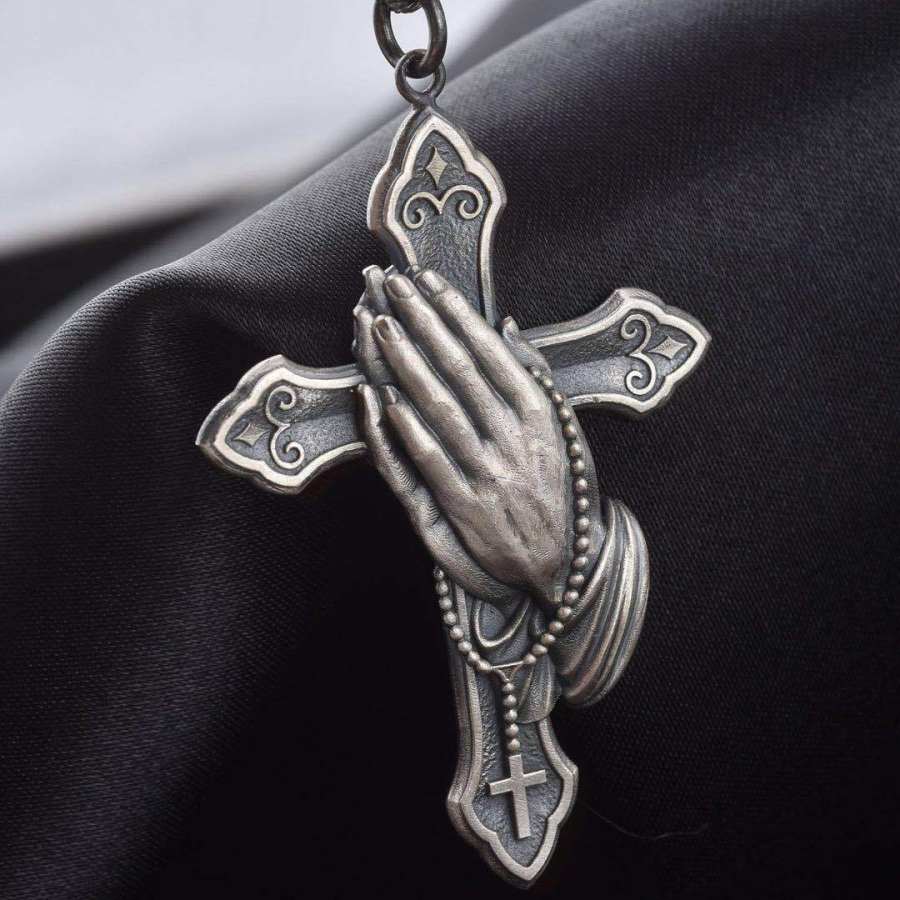 

Rock Punk Hip Hop Rétro Foi Croix Jésus Priant Mains Alliage Acier Inoxydable Collier