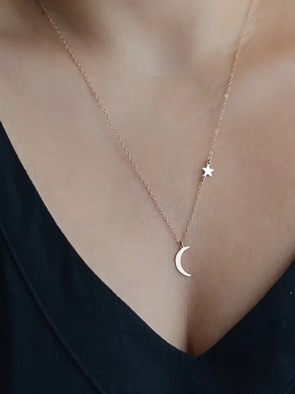 Fashionable Simple Crescent Pendant Star Necklace - Miuwell.com 