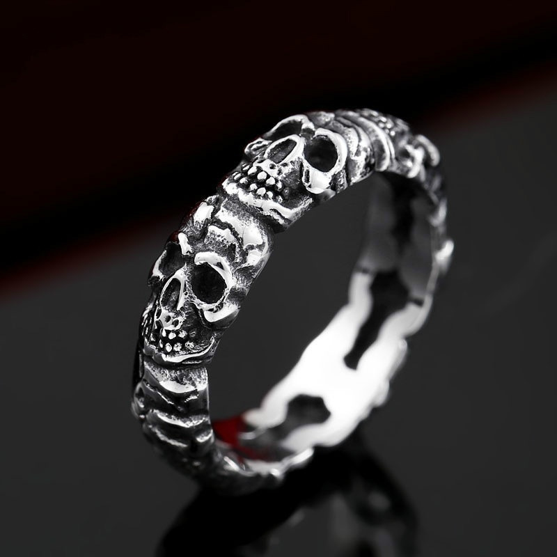 New Jewelry European And American Alloy Steel Skull Ring Alternative Men's Personality Tail Ring Ring Manufacturers Wholesale