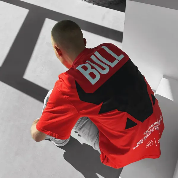 Oversize Bull Tee - Chrisitina.com 