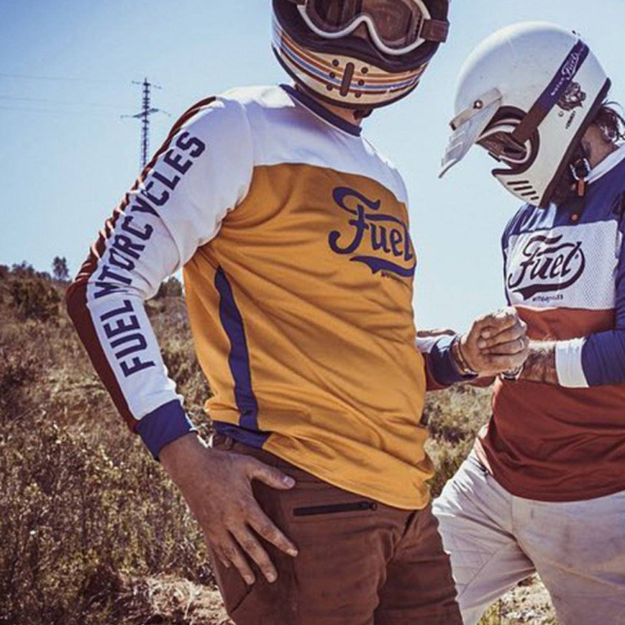 

Breathable sweat-absorbent motorcycle jersey