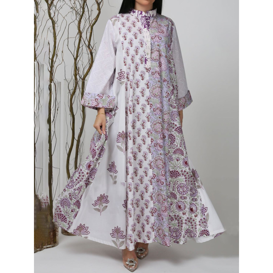 

Stilvolles Hochwertiges Robe-Kleid Mit Blumendruck