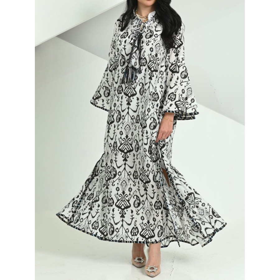 

Стильное платье-халат премиум-класса с цветочным принтом